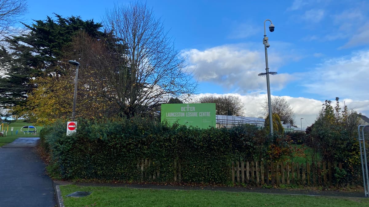 Locals react to Launceston Leisure Centre closure holsworthytoday.co.uk